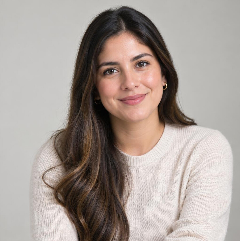 Portrait of a young woman with a friendly smile